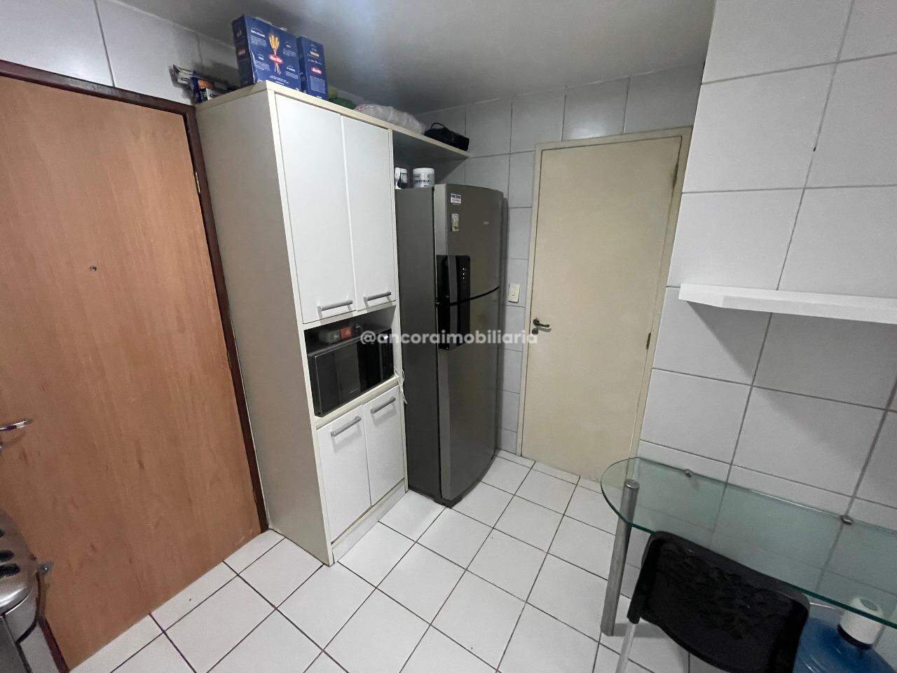 Apartamento para aluguel no Encruzilhada: 