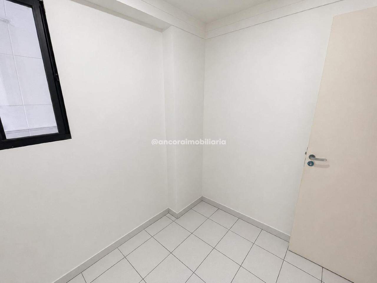 Apartamento para aluguel no Encruzilhada: 