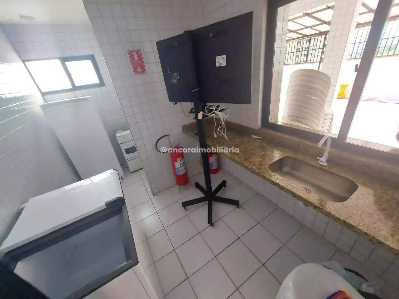 Apartamento para aluguel no Encruzilhada: 