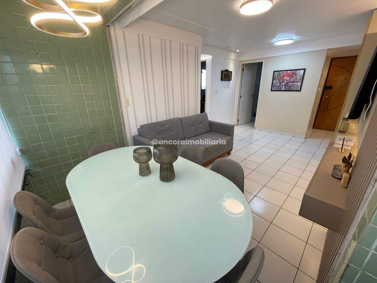 Apartamento para aluguel no Encruzilhada: 
