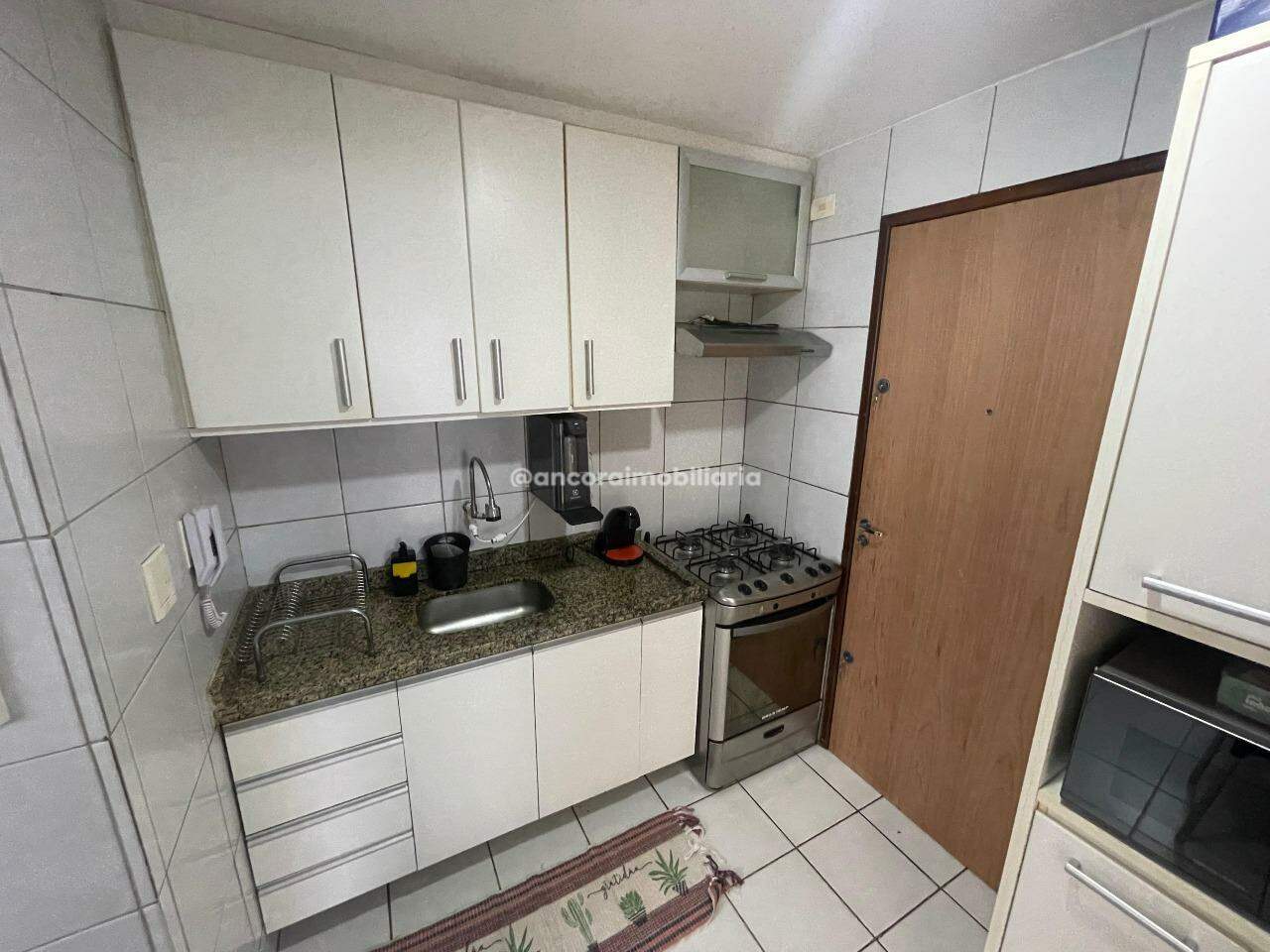 Apartamento para aluguel no Encruzilhada: 