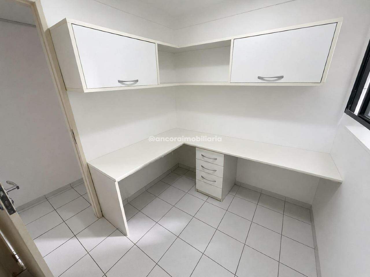 Apartamento para aluguel no Encruzilhada: 