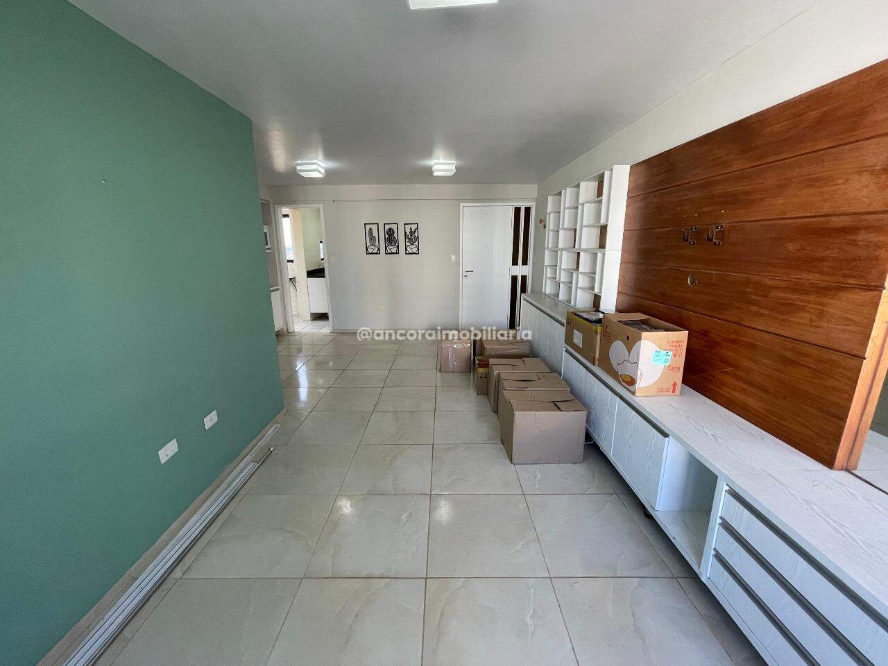Apartamento à venda no Candeias: