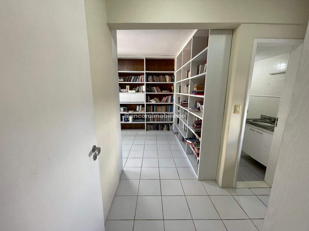 Apartamento à venda no Candeias: