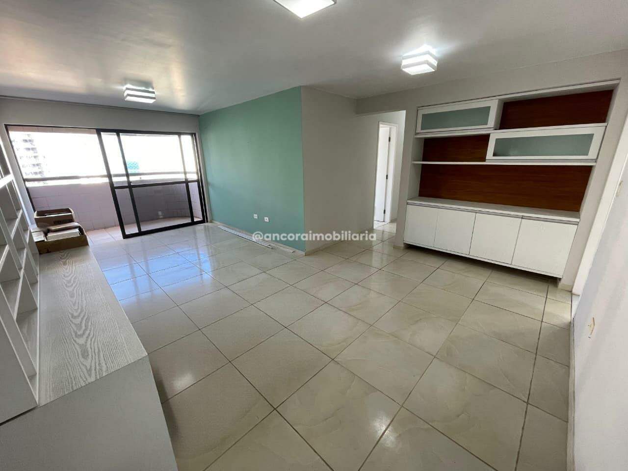 Apartamento à venda no Candeias: 