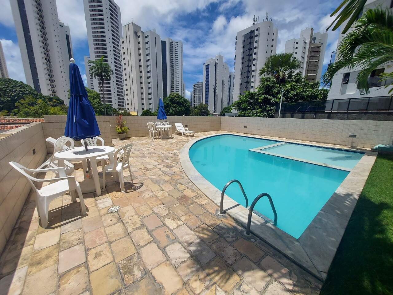 Apartamento à venda no Rosarinho: 