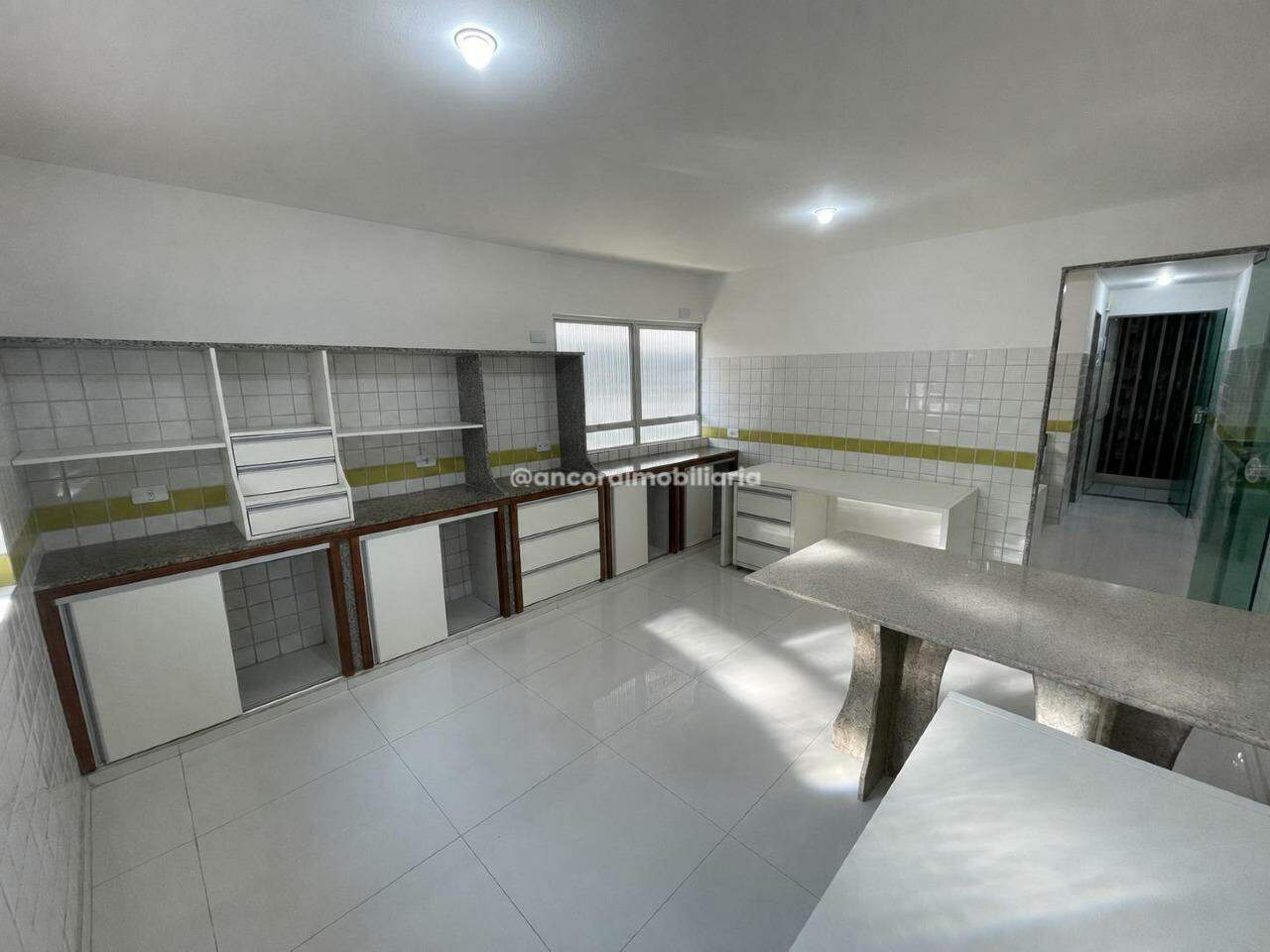Sala para aluguel no Soledade: 