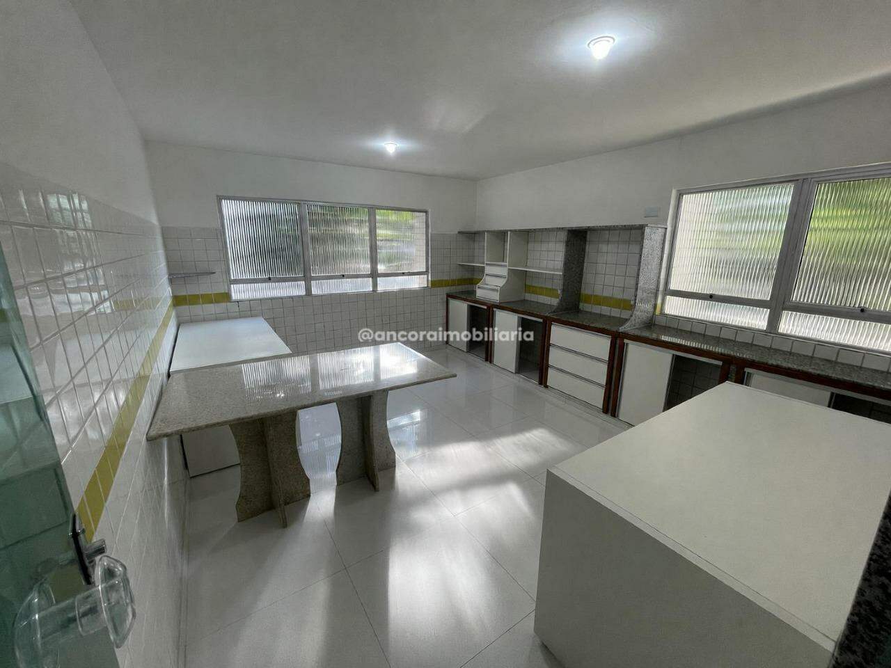 Sala para aluguel no Soledade: 