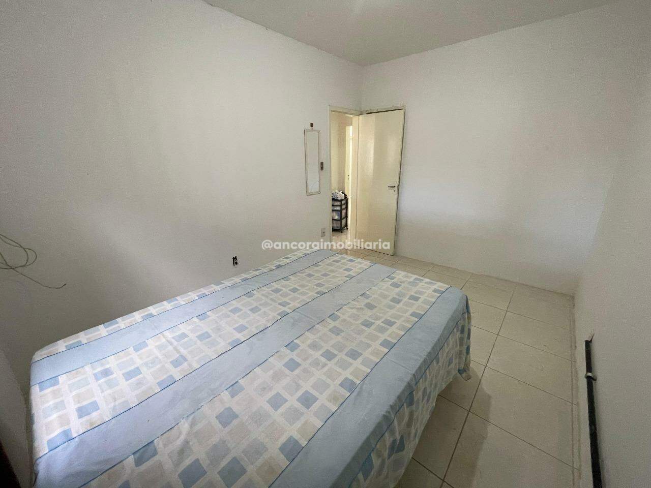 Casa para aluguel no Cordeiro: 