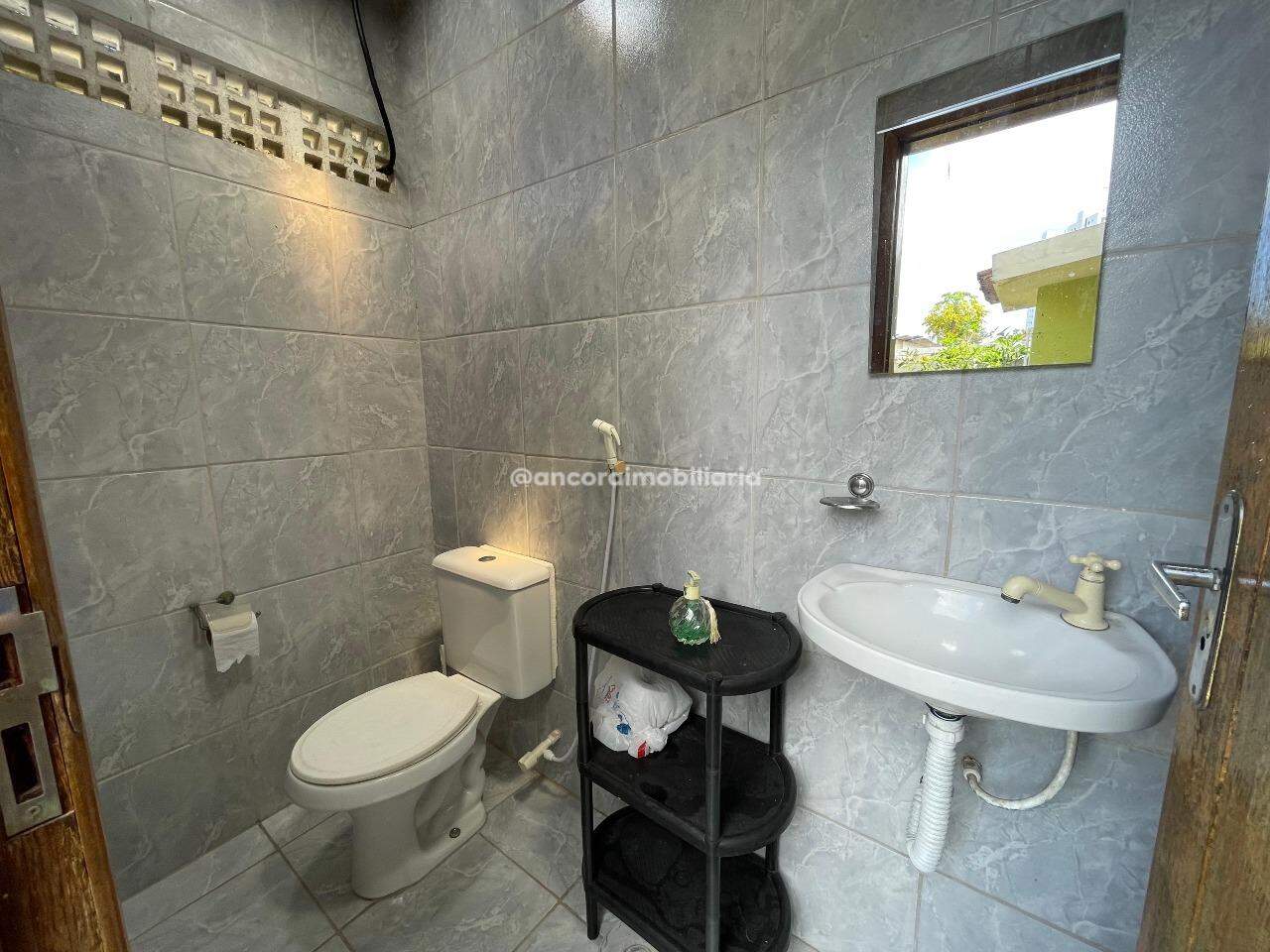 Casa para aluguel no Cordeiro: 