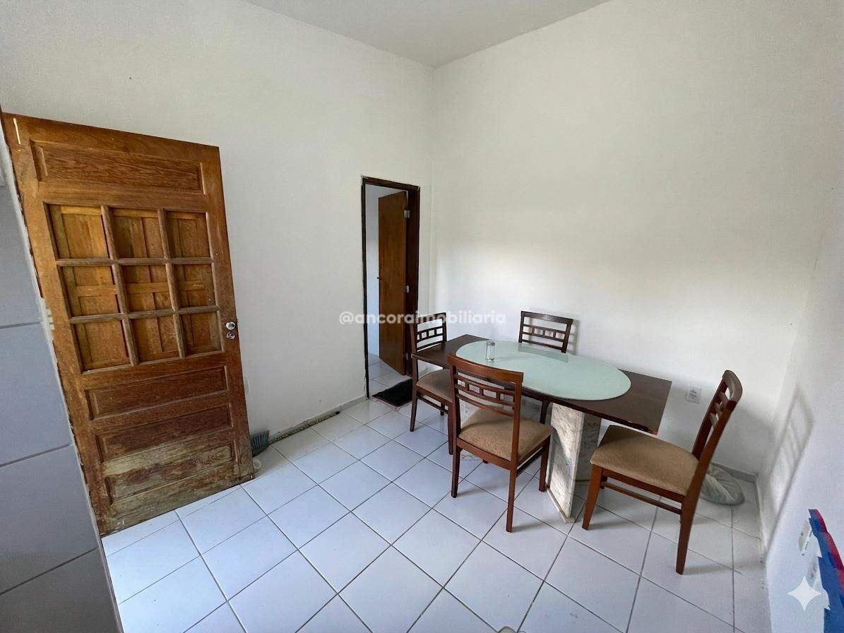 Casa para aluguel no Cordeiro: 