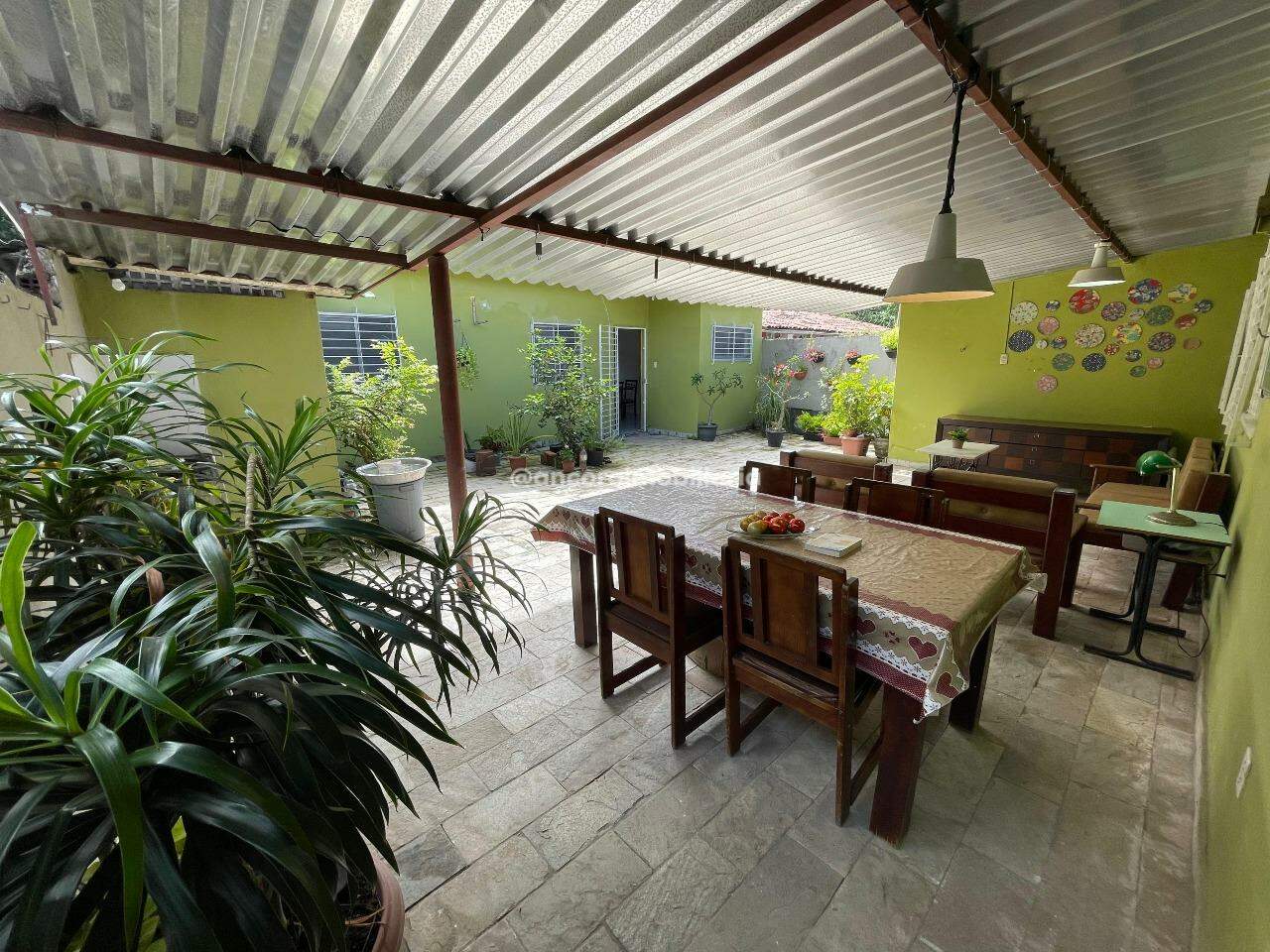 Casa para aluguel no Cordeiro: 