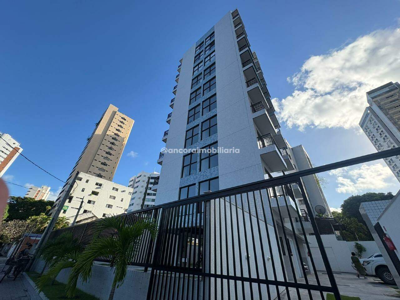 Apartamento para aluguel no Graças: 