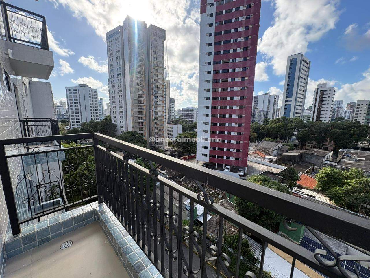 Apartamento para aluguel no Graças: 