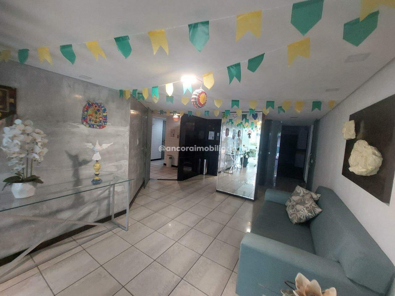 Apartamento à venda no Parnamirim: 
