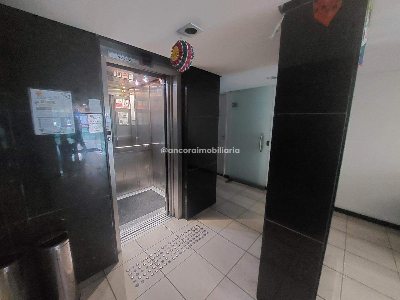 Apartamento à venda no Parnamirim: 