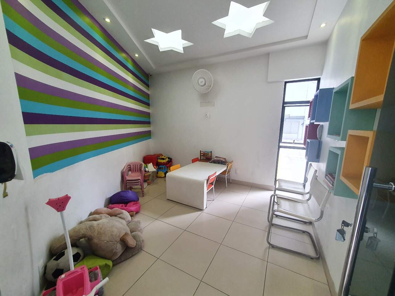 Apartamento para aluguel no Espinheiro: 