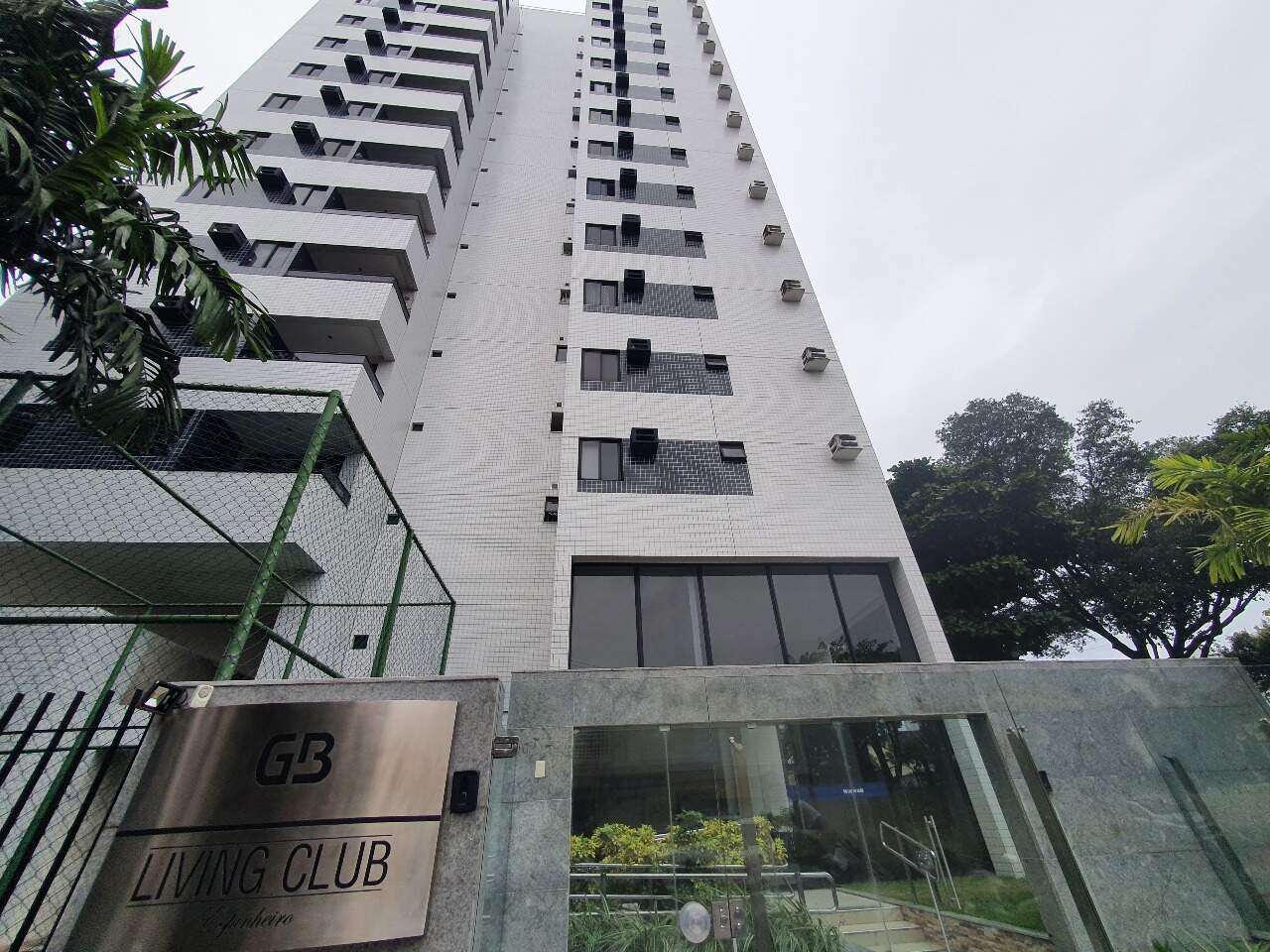 Apartamento para aluguel no Espinheiro: 