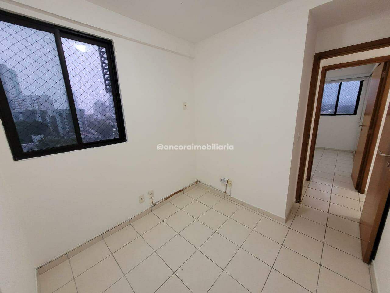 Apartamento para aluguel no Espinheiro: 