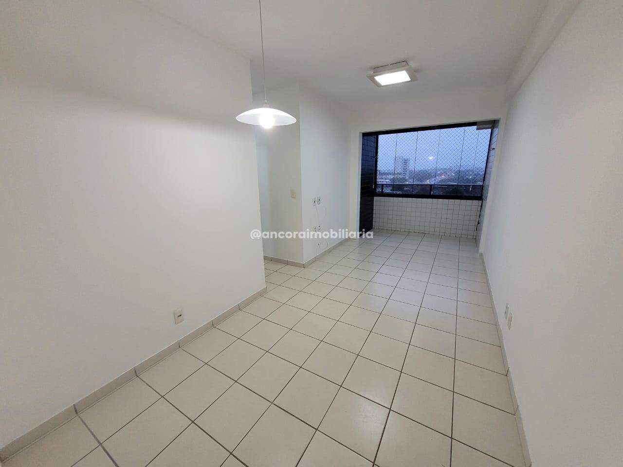 Apartamento para aluguel no Espinheiro: 