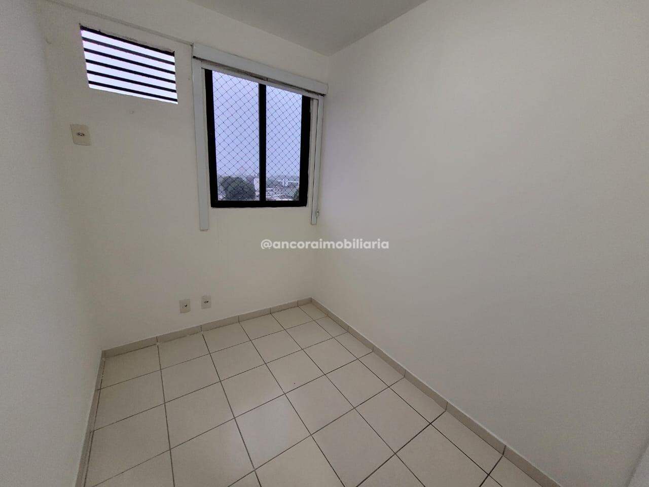 Apartamento para aluguel no Espinheiro: 
