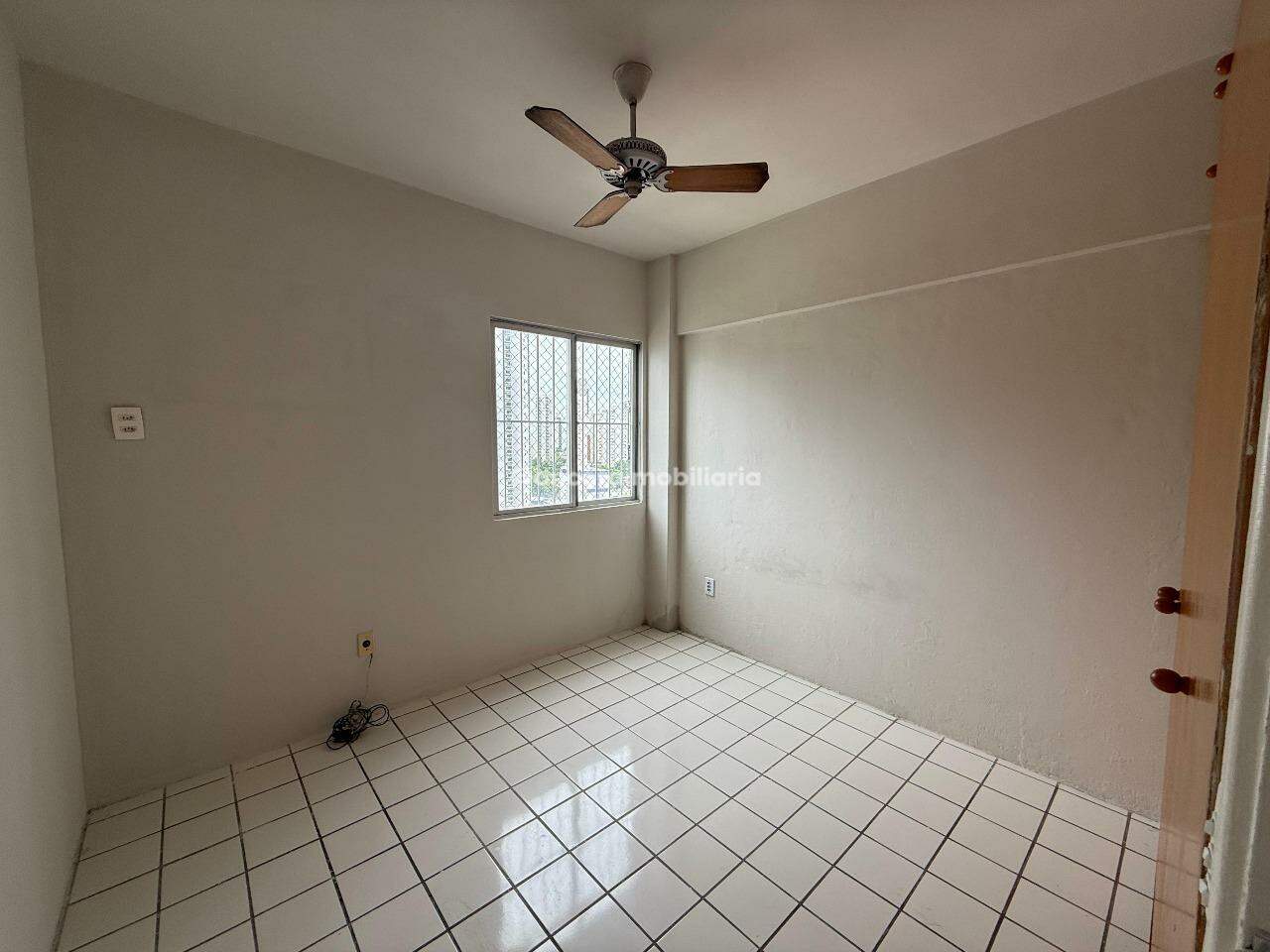 Apartamento à venda no Madalena: 