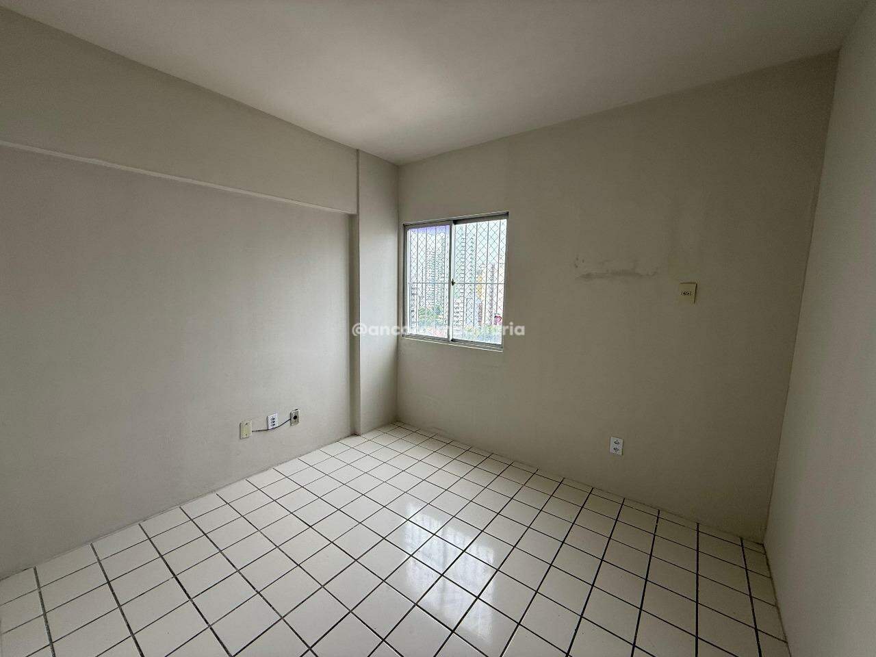 Apartamento à venda no Madalena: 