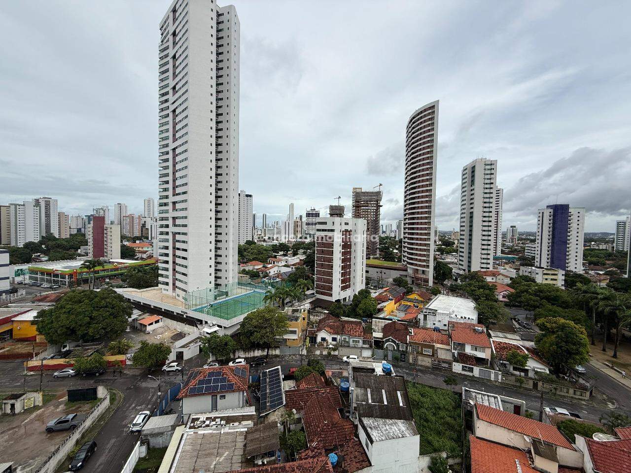 Apartamento à venda no Madalena: 