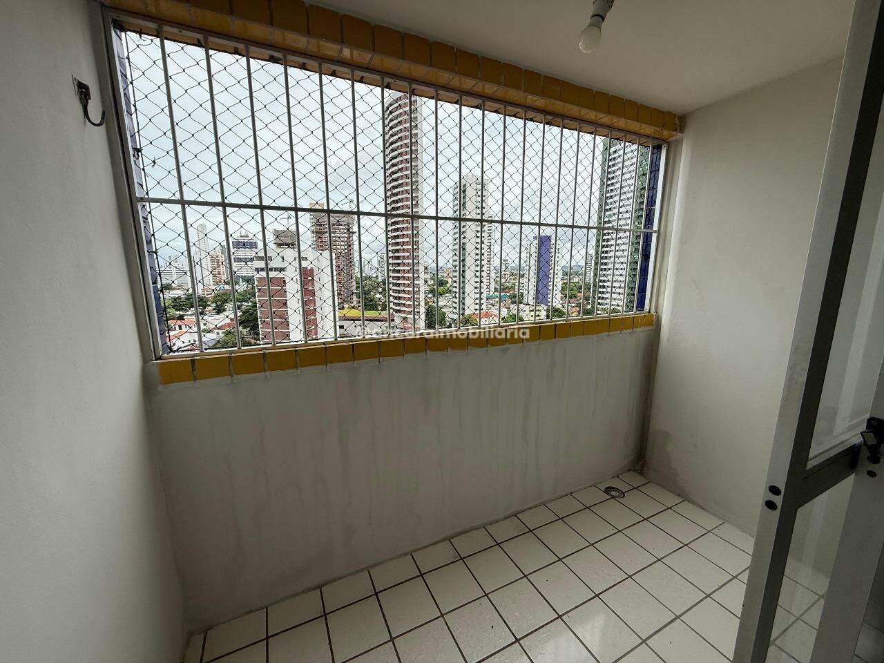 Apartamento à venda no Madalena: 