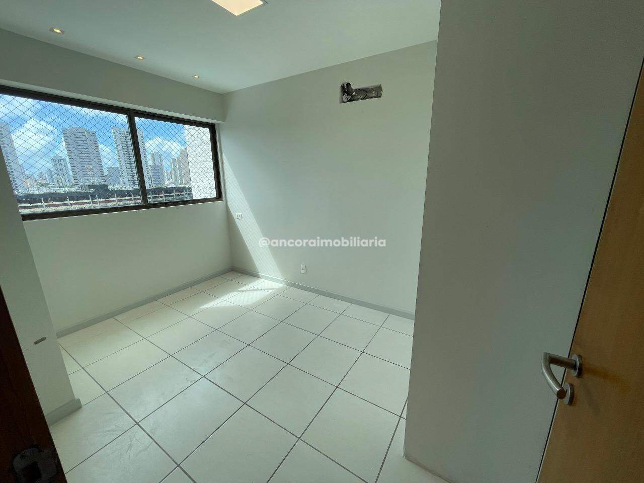Apartamento para aluguel no Ilha do Retiro: 