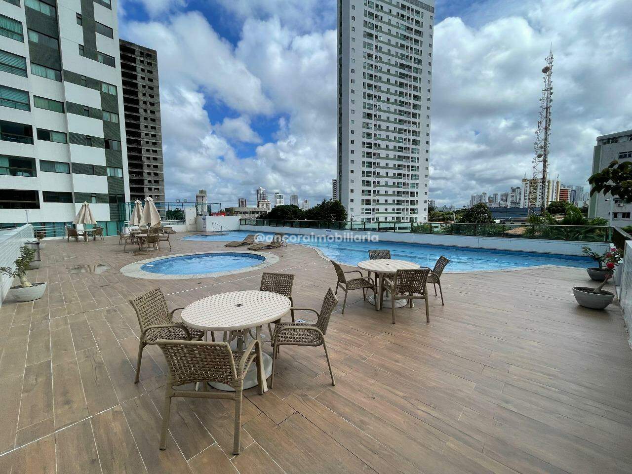 Apartamento para aluguel no Ilha do Retiro: 
