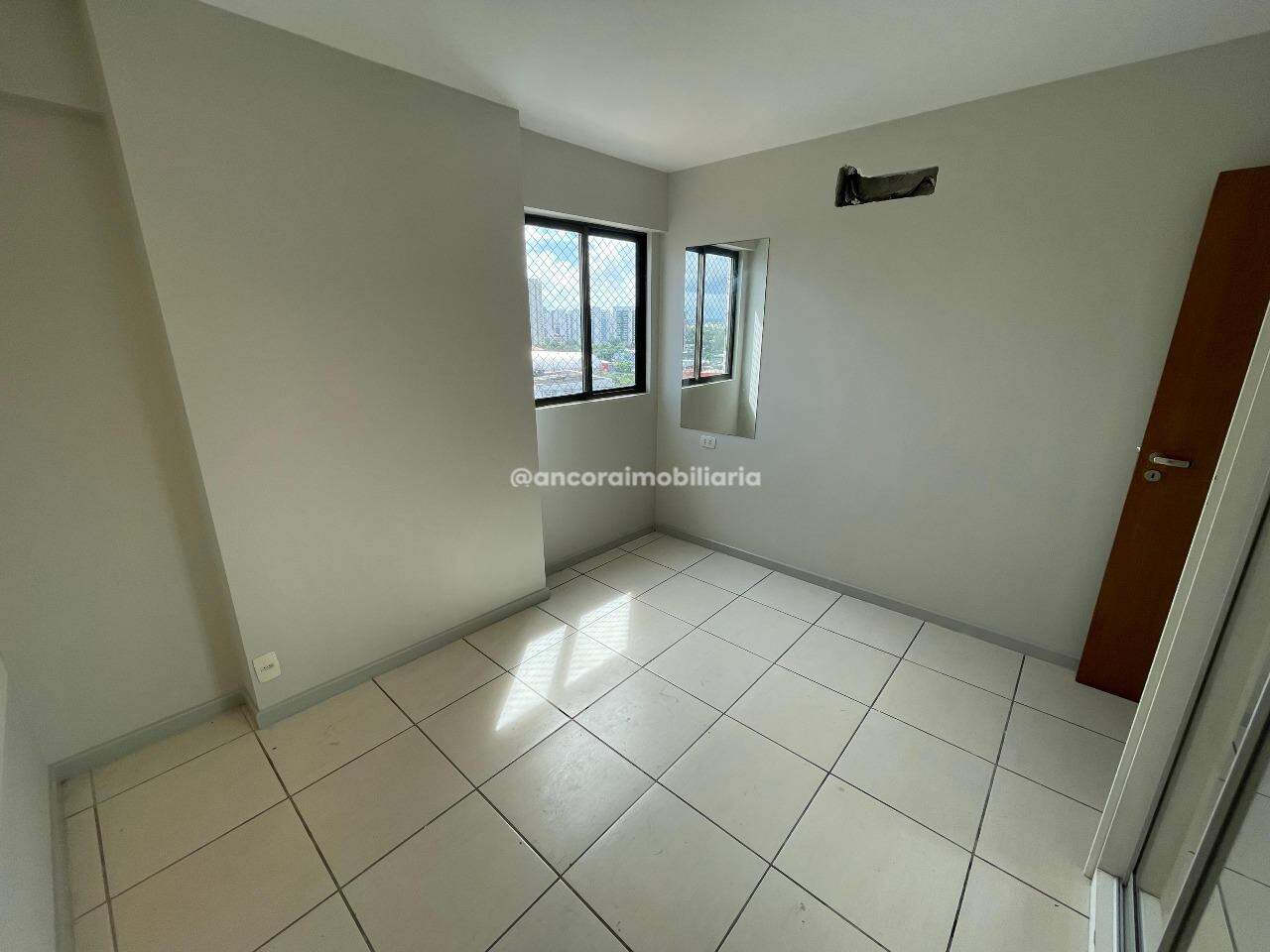 Apartamento para aluguel no Ilha do Retiro: 