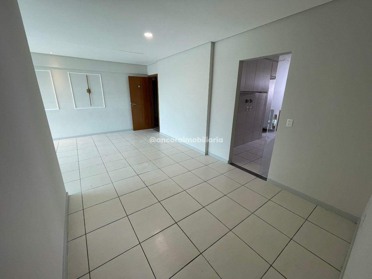 Apartamento para aluguel no Ilha do Retiro: 