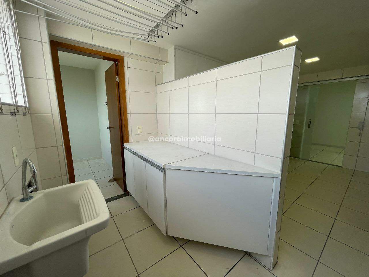 Apartamento para aluguel no Ilha do Retiro: 
