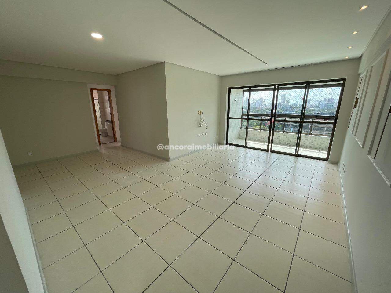 Apartamento para aluguel no Ilha do Retiro: 