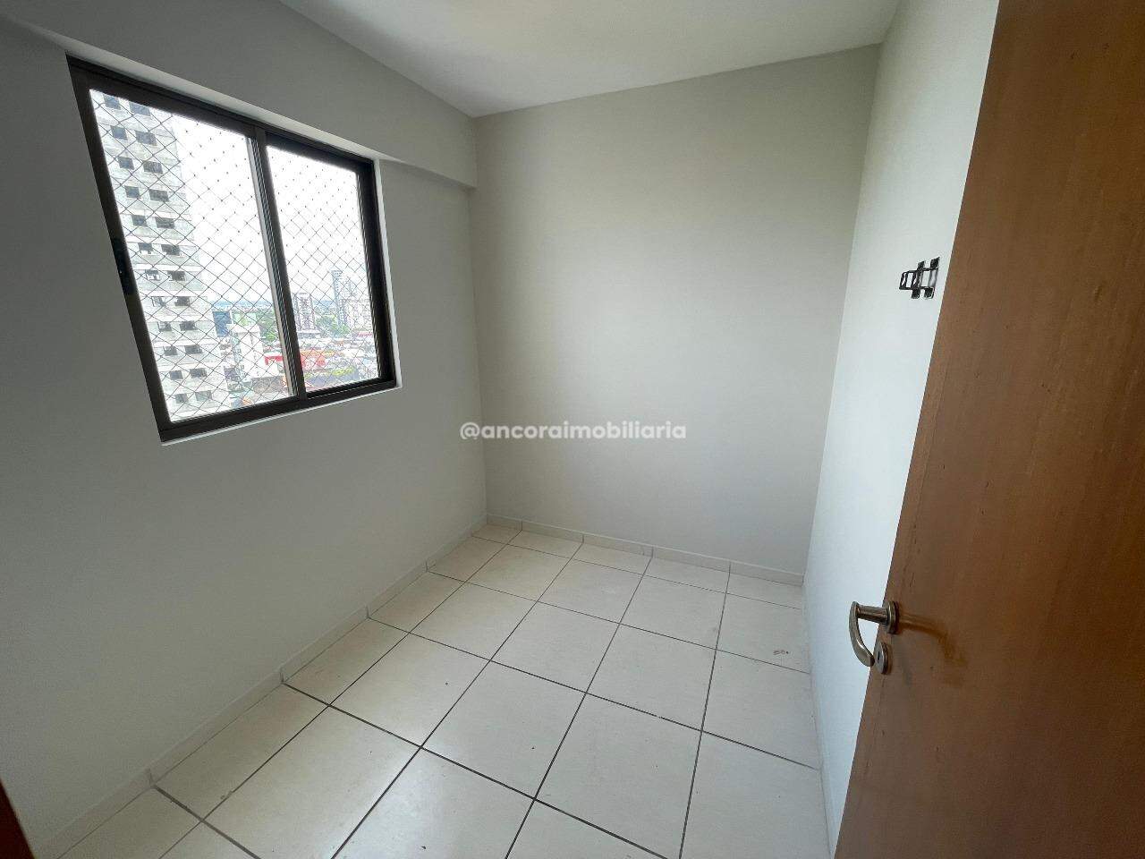 Apartamento para aluguel no Ilha do Retiro: 