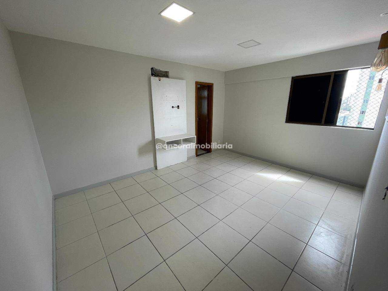 Apartamento para aluguel no Ilha do Retiro: 
