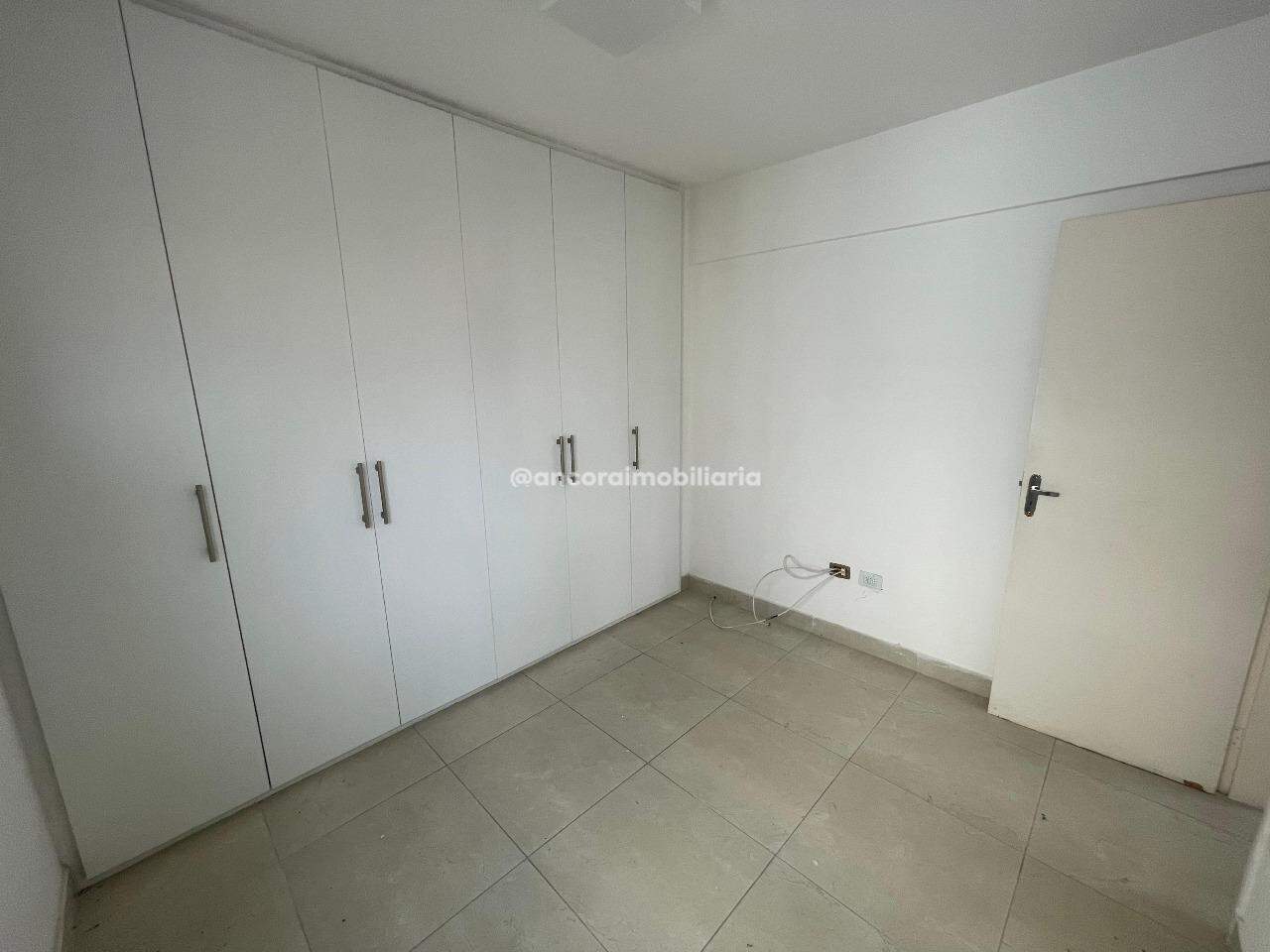 Apartamento à venda no Aflitos: