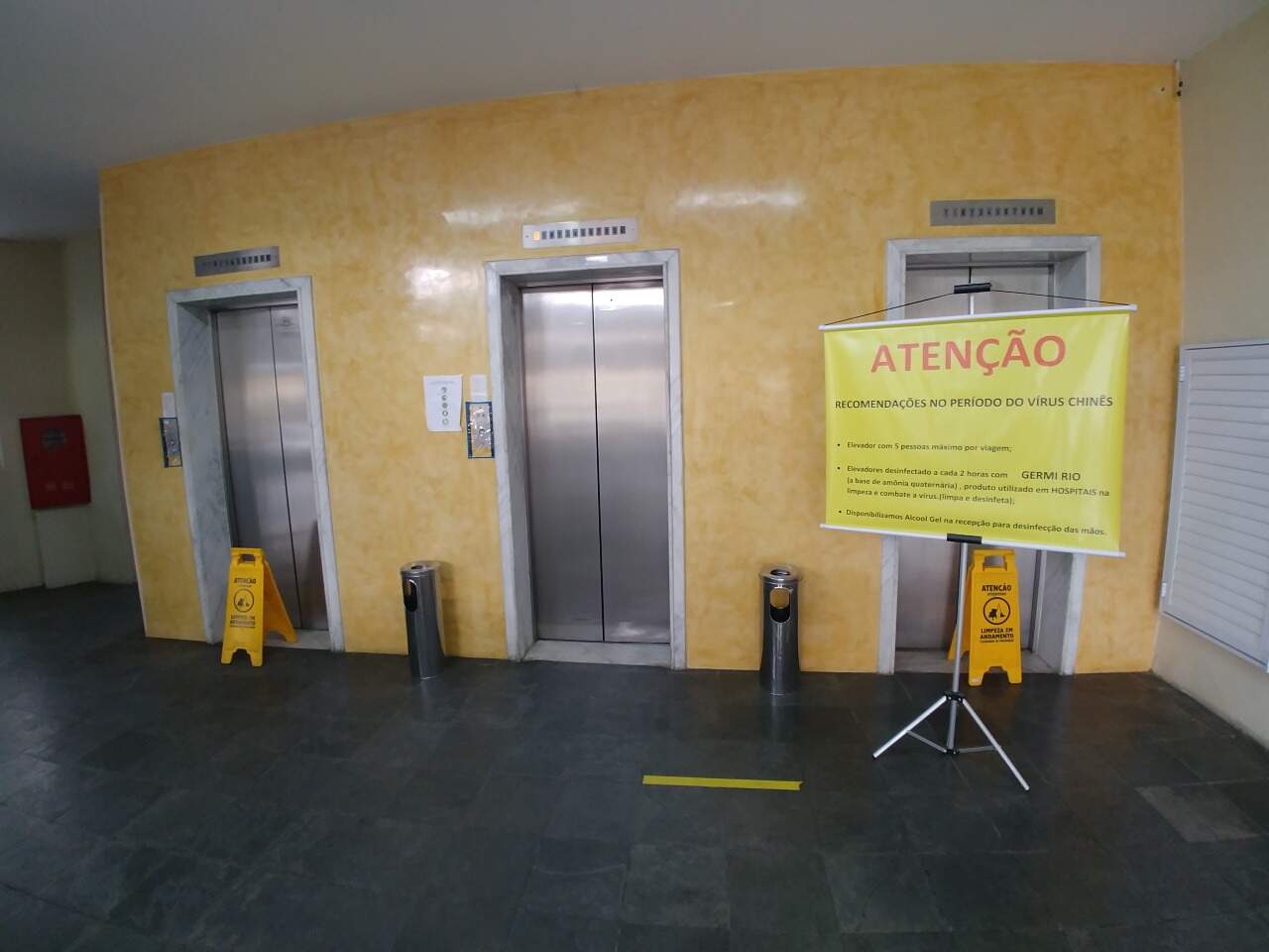 Sala para aluguel no Santo Amaro: