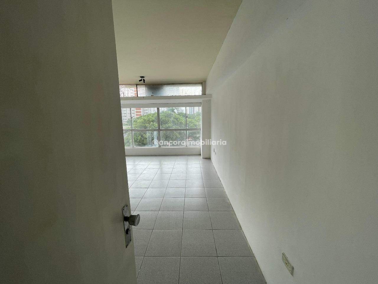Sala para aluguel no Santo Amaro: