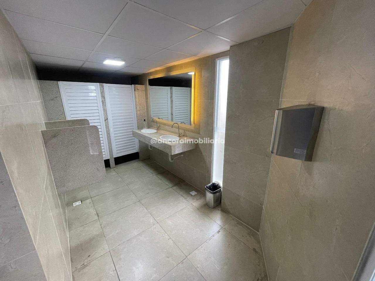 Sala para aluguel no Santo Amaro: