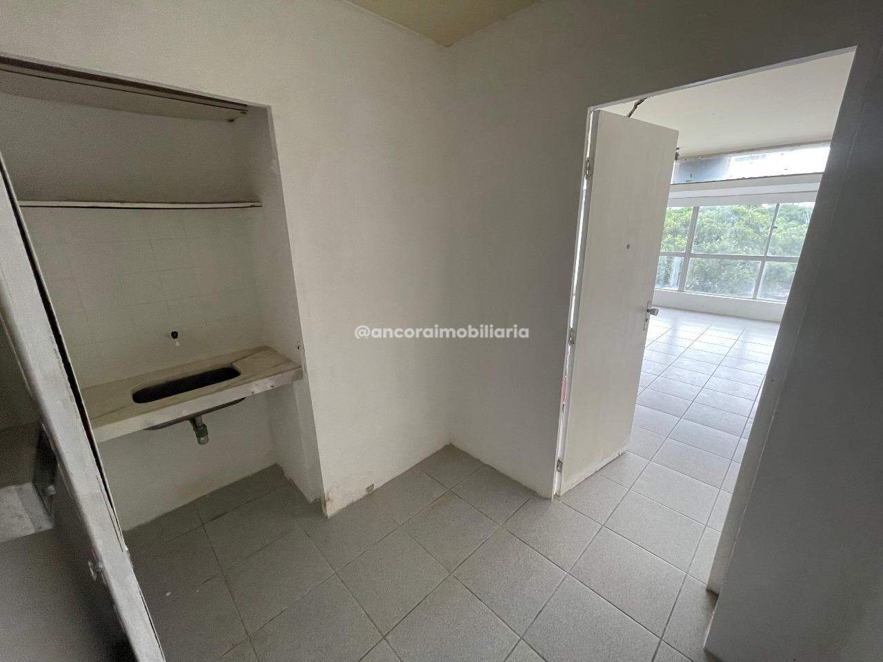 Sala para aluguel no Santo Amaro: 