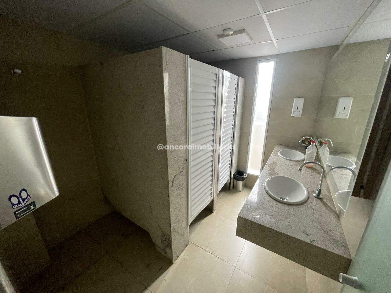Sala para aluguel no Santo Amaro: