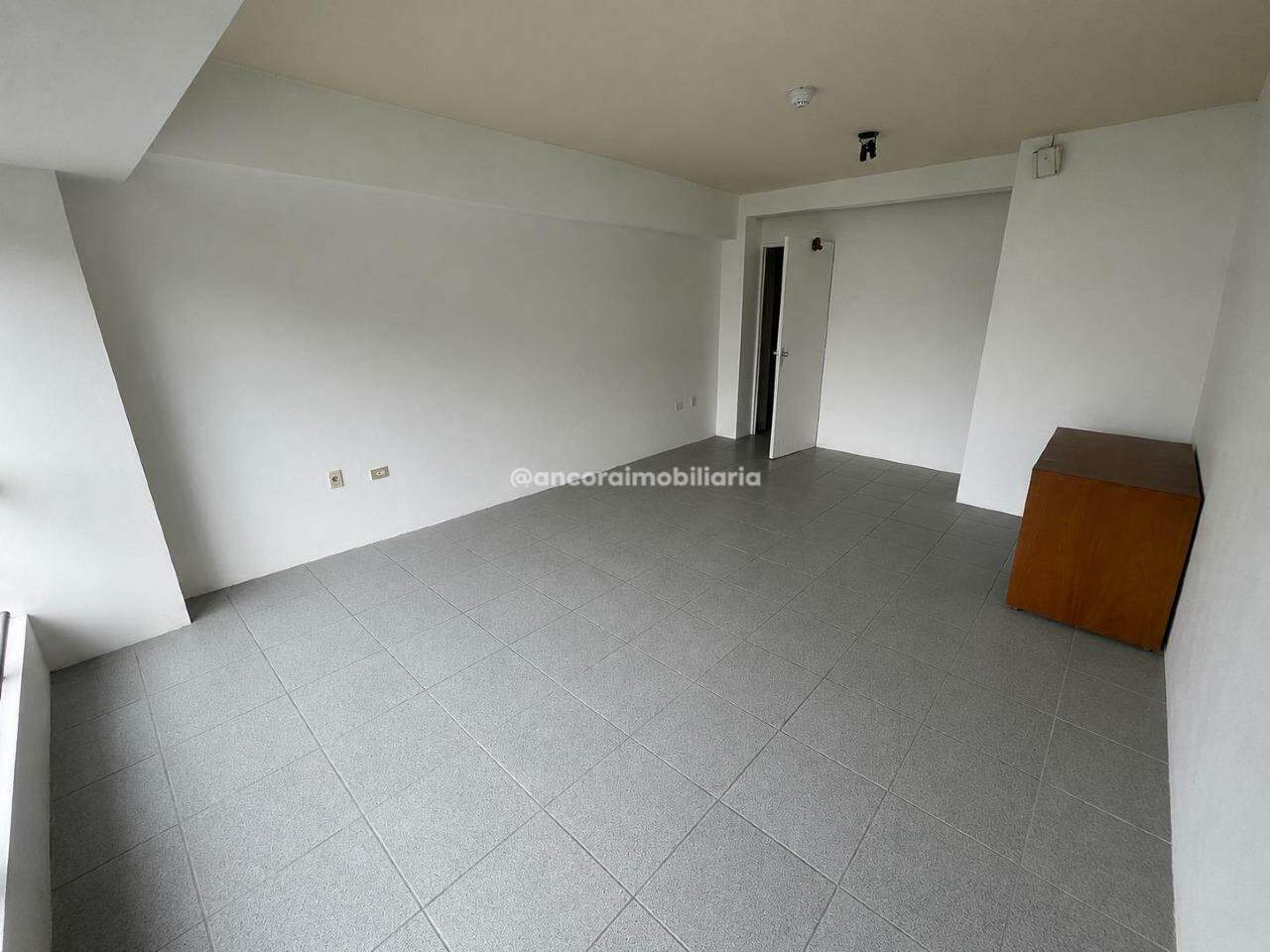 Sala para aluguel no Santo Amaro: