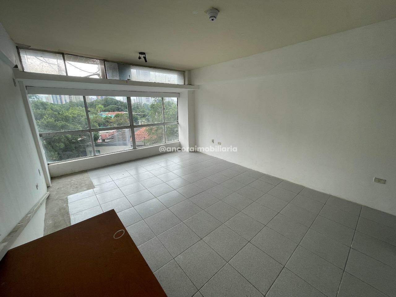 Sala para aluguel no Santo Amaro: