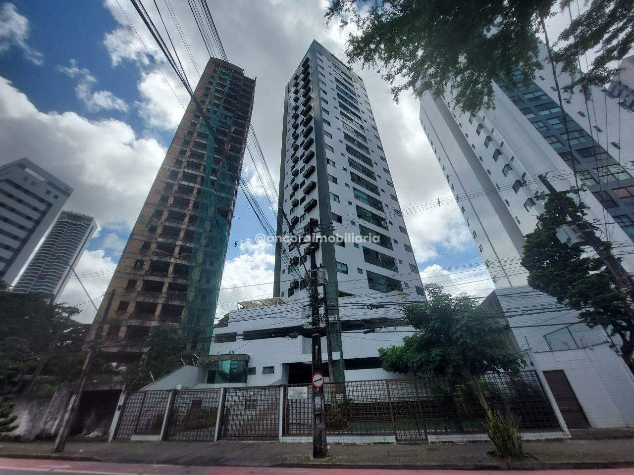Apartamento à venda no Poço: 