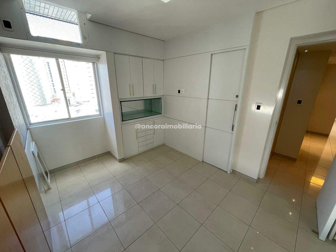 Apartamento para aluguel no Tamarineira: 