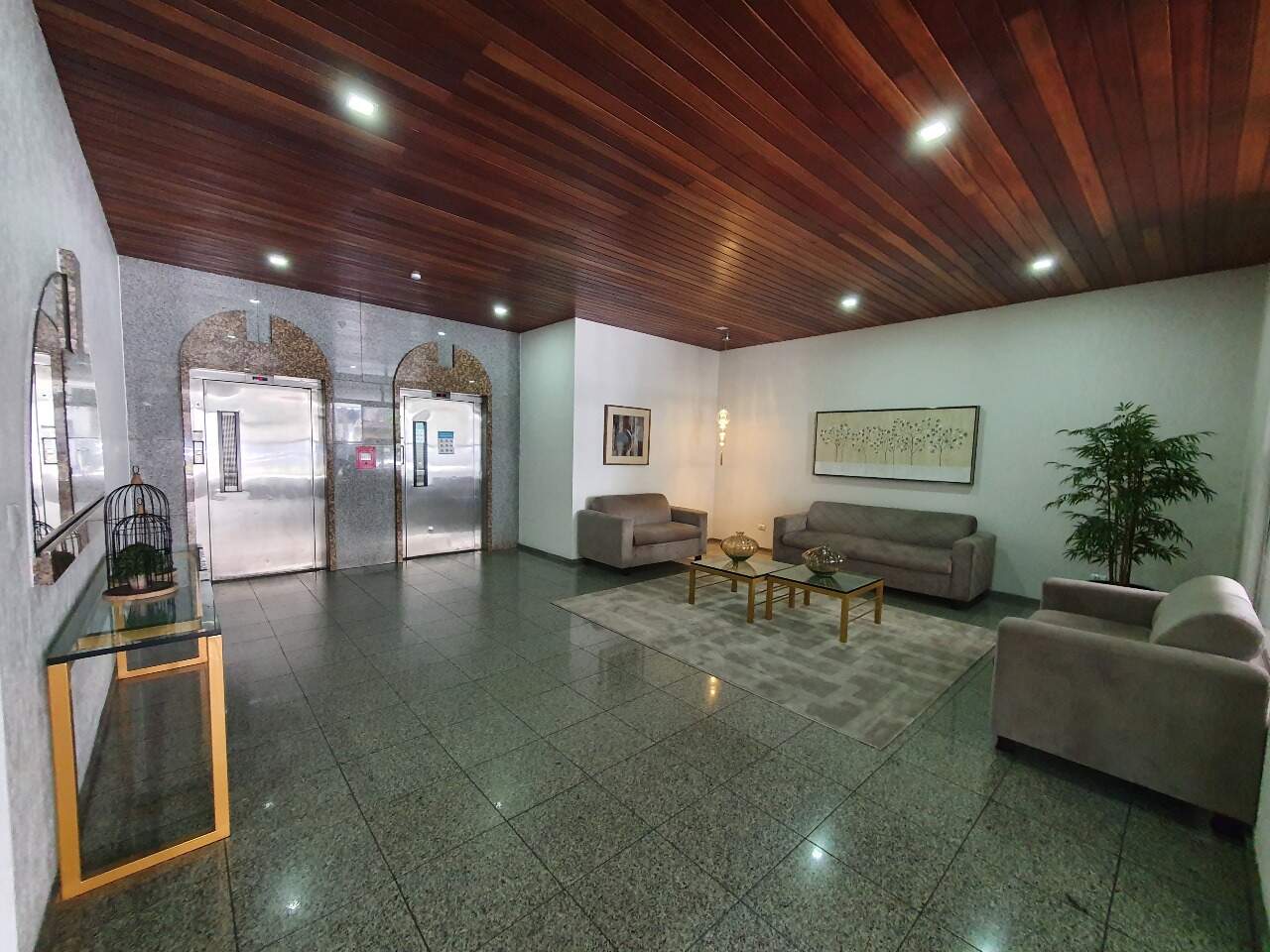 Apartamento para aluguel no Tamarineira: 