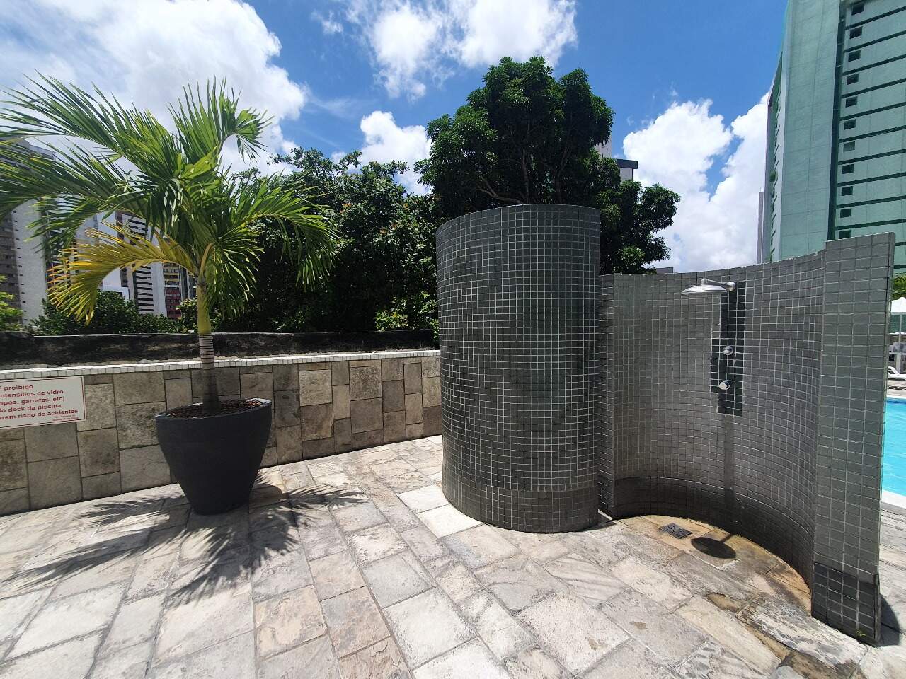 Apartamento para aluguel no Tamarineira: 