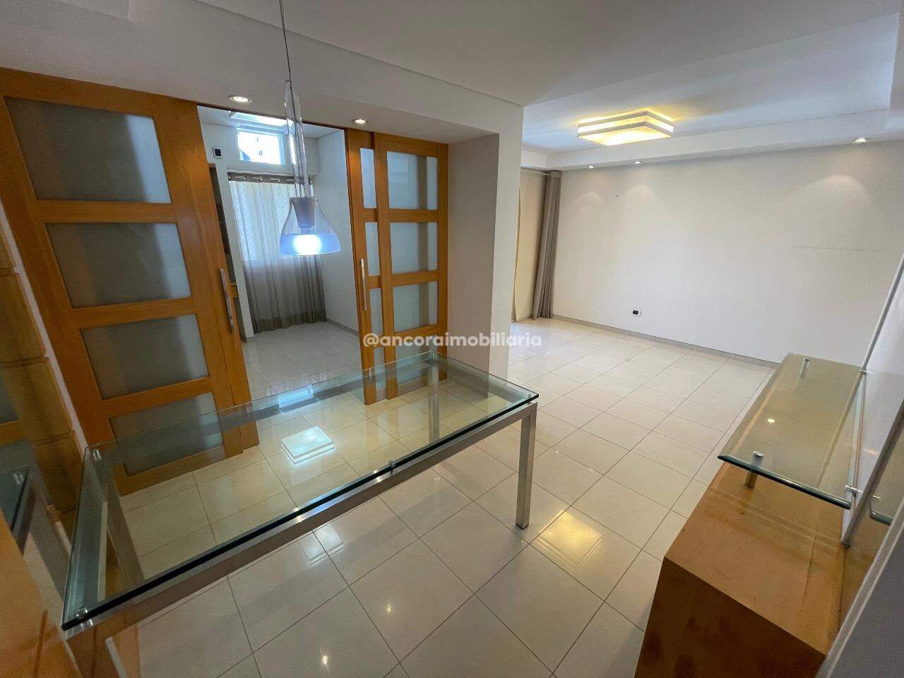 Apartamento para aluguel no Tamarineira: 